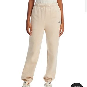 Alo sweatpants